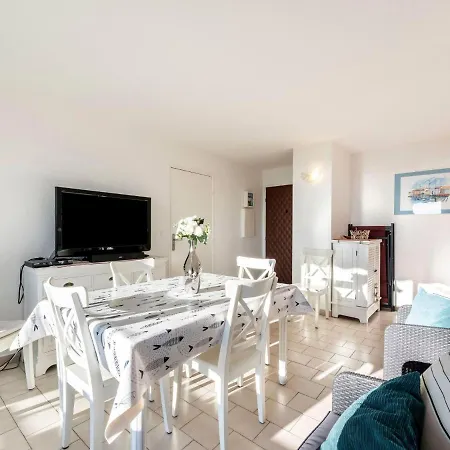 Apartment Les Jardins Del Mar-2 By Interhome Cavalaire-sur-Mer